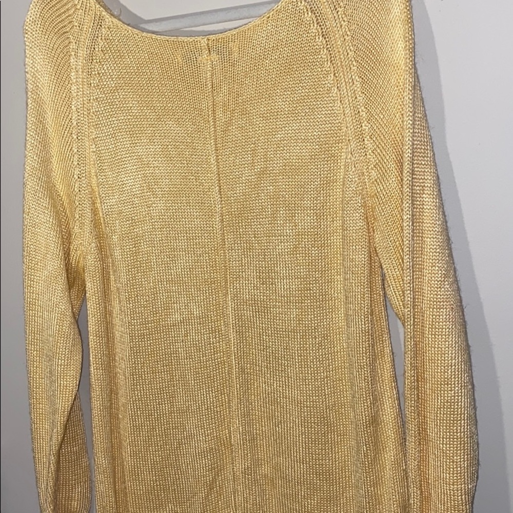 Sweater - Picture 6 of 6